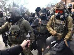 Pemain Ski Gaya Bebas Amerika Mengakui Mereka Memiliki ‘Em osi Campuran’ Saat Mewakili AS di Olimpiade di Tengah Penggerebekan ICE