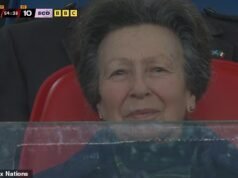 Putri Anne dipuji sebagai ‘artis berkelas’ atas reaksinya yang rendah hati saat mendapat sorakan dari penggemar rugby