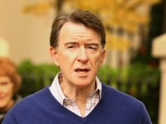 ‘Penerbangan hantu’ Mandelson dengan jet oligarki: Miliarder Rusia menerbangkan mantan rekan Partai Buruhnya ke pertemuan puncak dengan Putin