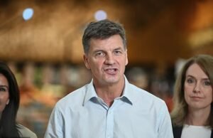 Kebocoran daftar rahasia TIGA BELAS negara yang migrannya akan dilarang pindah ke Australia: Proposition Liberal ala Trump yang eksplosif muncul