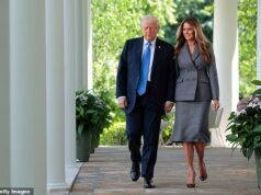 Trump mempertimbangkan LARANGAN total media sosial untuk anak-anak Amerika