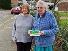 Wanita lanjut usia didenda ₤ 300 oleh dewan ‘kejam’ setelah meninggalkan tas sumbangan amal di luar rumahnya