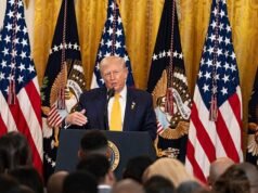 Trump ‘mengidentifikasi jadwal serangan terhadap Iran’ saat kapal induk terbesar di dunia menuju ke Timur Tengah