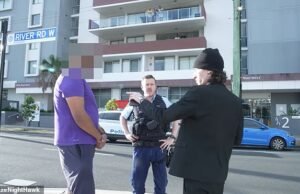 Temui orang Australia pemberani yang menempatkan dirinya dalam risiko dengan menangkap tersangka pedofil dengan cara yang rumit