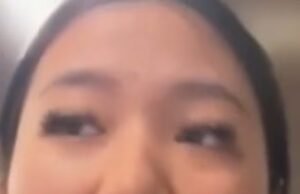 Perawat Samaria yang baik hati diintimidasi oleh massa Boston karena berbagi ras 10 remaja yang hampir membunuh penumpang dengan mendorongnya ke dalam kereta yang bergerak