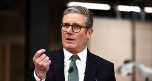 ANDREW NEIL: Inflasi. Suku bunga. Standar hidup. Pekerjaan. Perumahan dan keamanan nasional … OPERASI GASLIGHT Partai Buruh sedang berjalan lancar