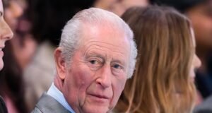 Akankah Charles menanggung tagihan hukum saudaranya Andrew? Perubahan yang aneh berarti Raja dapat mendanai kasus melawan Mahkota