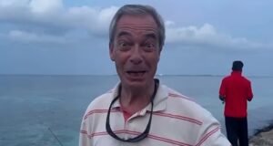 Nigel Farage menuduh Pemerintah Inggris berusaha menggagalkan misinya mengirim bantuan kepada penduduk Kepulauan Chagos dalam upaya menghentikan pemindahan pulau ke Mauritius