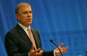 Apakah Andrew Mountbatten-Windsor menggunakan perjalanan dagang resmi Tiongkok untuk menjadi perantara kesepakatan minyak swasta bernilai jutaan pound?