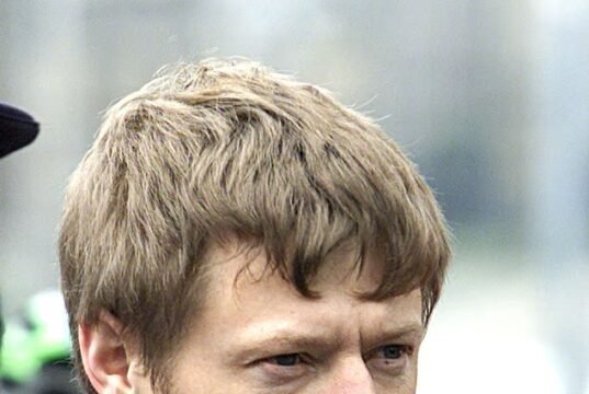 Gardaí yang menyelidiki dugaan pembunuhan Deirdre Jacob dan Jo Jo Dullard telah mengungkap DUA information mengerikan – yang sebelumnya tidak diketahui – tentang terpidana pemerkosa Larry Murphy dan pergerakannya di sekitar tempat perburuannya yang bejat …