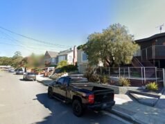 Tempat tinggal keluarga tunggal dijual seharga $1,7 juta di Oakland