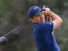 Jordan Spieth terkesan dengan kekuatan Xander Schauffele saat melakukan tee di Stone Coastline