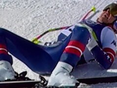 Lindsey Vonn jatuh dan diterbangkan dari jalurnya