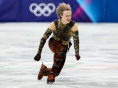 Ilia Malinin melakukan debut Olimpiade dengan performa yang kuat namun menempati posisi kedua
