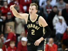 Fletcher Loyer yang Percaya Diri, Purdue No. 12 membidik Oregon