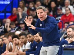 Roundup 25 besar: 27 poin Joel Foxwell membantu Portland mengalahkan No. 6 Gonzaga