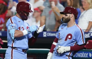 Bryce Harper mengira Kyle Schwarber akan menandatangani kontrak dengan The Reds, bukan Phillies