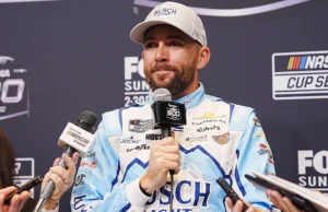 Brandon McSwain, penduduk asli Auburndale, melakukan launching kepala kru di Daytona 500