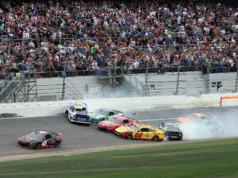 Tyler Reddick Menangkap Daytona 500 Pertama dalam Balapan Penuh Kecelakaan