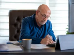 3 Tanda Anda Lebih Baik Menunda Pensiun