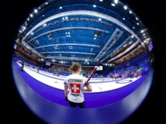 Curling Kritis di Cortina saat Playoff Olimpiade Menjulang