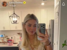 Atasan Semi Tipis Livvy Dunne Memiliki Trim Renda yang Tidak Dapat Dilewatkan Saat Latihan Musim Semi