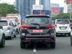 Parkir Liar Hingga Bikin Macet, Mobil Towing Polisi di Jakbar Bernasib Tragis