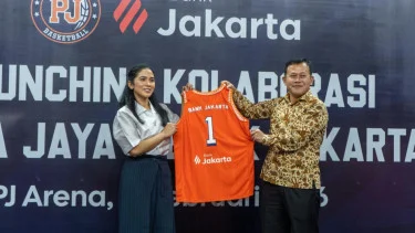 698e599e5f5fa-bank-jakarta-jalin-sinergi-kerja-sama-dengan-tim-bola-basket-pelita-jaya-jakarta_gemin.webp