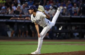 Dodgers Bottle yang Mengikis Langit adalah yang Tertinggi dalam Sejarah Tim