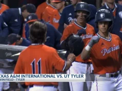 Bisbol UT Tyler nomor 4 mengalahkan Texas A&M International 15 – 11 untuk memenangkan seri atas Dustdevils