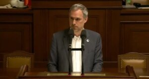 Babiš: Agrofert tidak menerima subsidi apa word play here! Akankah keluarga mengambil kendali atas perusahaan tersebut setelah dia berakhir di pemerintahan?