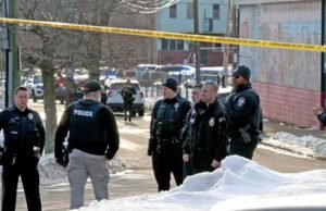 Foto Robert Dorgan muncul di tengah laporan bahwa penembak Pawtucket mengenakan ‘pakaian wanita’