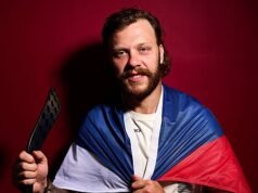 Pastrňák dan Charvátová akan membawa bendera pada pembukaan Olimpiade