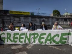 Greenpeace mendesak Olimpiade Musim Dingin untuk membatalkan sponsor minyak di tengah perselisihan perubahan iklim