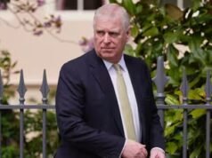 Monarki Inggris Tak Bisa Lepas dari Bayangan Skandal Epstein