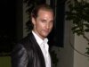 Matthew McConaughey Mengenang Jerawat ‘Geyser of Pus yang Melepuh’ saat Remaja