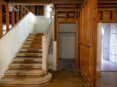 Keuskupan Katolik Bay Area menjual kebun anggur Napa, bekas kediaman pendeta seiring meningkatnya klaim pelecehan