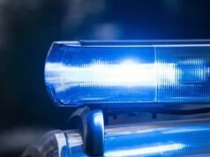 Penembakan Pawtucket: Video menakutkan menunjukkan momen tembakan dilepaskan pada pertandingan hoki sekolah; jam tangan