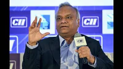 BJP menyerang Priyank karena mempertanyakan pendanaan RSS|Berita India