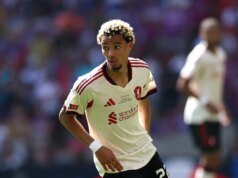 Manchester City tiba di Liverpool di tengah kekalahan beruntun di EPL