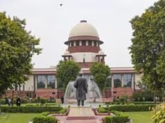 Anil Ambani mengajukan berkas di Mahkamah Agung, mengatakan dia tidak akan meninggalkan India|Berita India