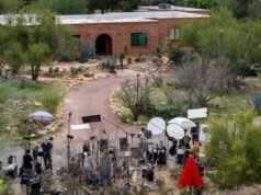 Mengapa pembersih kolam renang ada di rumah Nancy Guthrie hari ini? Inilah kebenarannya