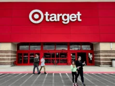 Target memperluas toko saat pelanggan muak dengan kekacauan