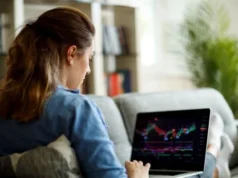 Portofolio Kami Turun Dari $ 450 K menjadi $ 250 K. Haruskah Kita Menjual Investasi Kita?