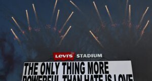 ‘Kami mempunyai suara’: Orang Latin merayakan pertunjukan paruh waktu Super Bowl Bad Bunny | Hiburan