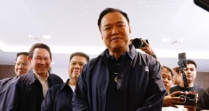 Anutin Charnvirakul memenangkan pemilu Thailand setelah jajak pendapat cepat