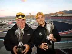 Firestone bersiap membawa ban depan kanan baru untuk Phoenix ke WWTR