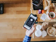 Penunggang Gratis Apple (AAPL), Kata Jim Cramer