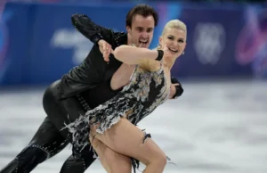 Olivia Smart bertunangan setelah lamaran romantis di Olimpiade Musim Dingin di Milan