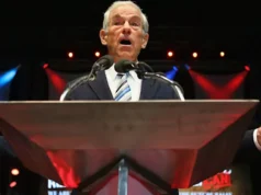 Ron Paul mengibarkan bendera merah ‘penipuan’ dalam sistem AS, mengatakan para pemimpin tidak bisa mencetak uang selamanya. Guncangkan kekayaan Anda sekarang